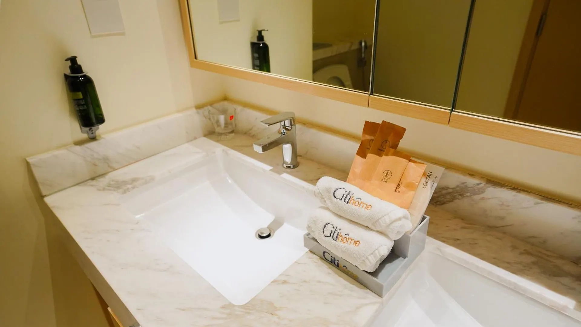 Citihome-2Br Creek Harbour Island Dubai United Arab Emirates